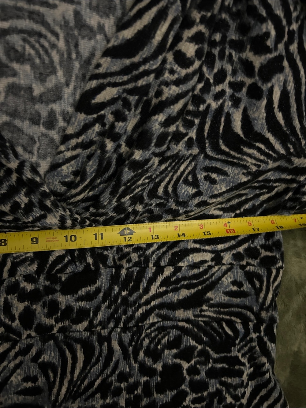 Sweater Subcategory Identification - Picture 4 of 4